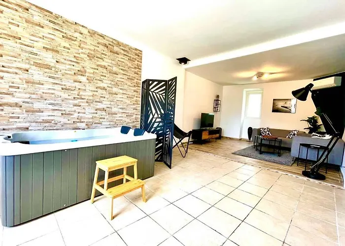 Art Spa Des Cevennes “ Jacuzzi ”