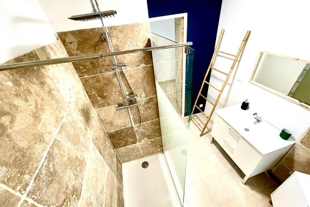 Art Des Cevennes “ Jacuzzi ”